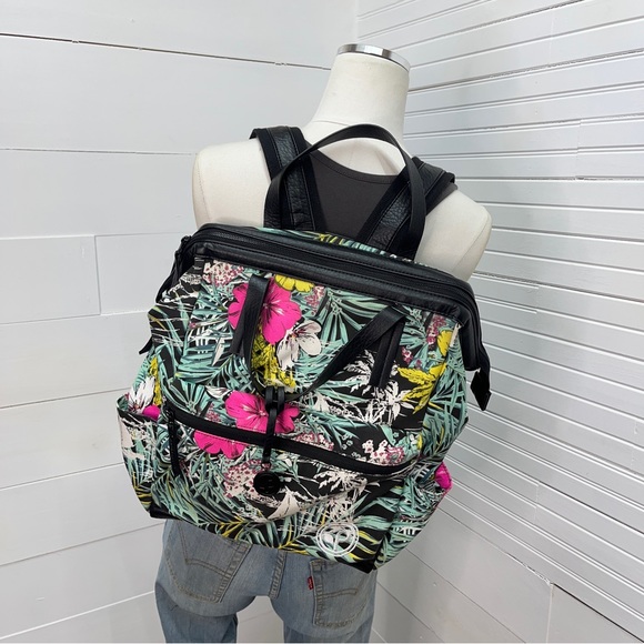Pistil Women's Bring It On, Aloha Backpack - Picture 3 of 9